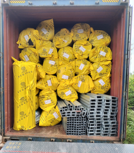 海外项目落地实拍｜卓为净化菲律宾净化车间材料完成装柜出货